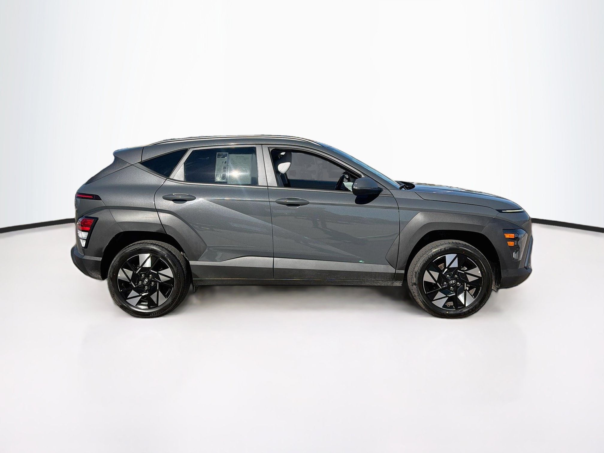 Used 2025 Hyundai Kona SEL AWD/4WD image 10