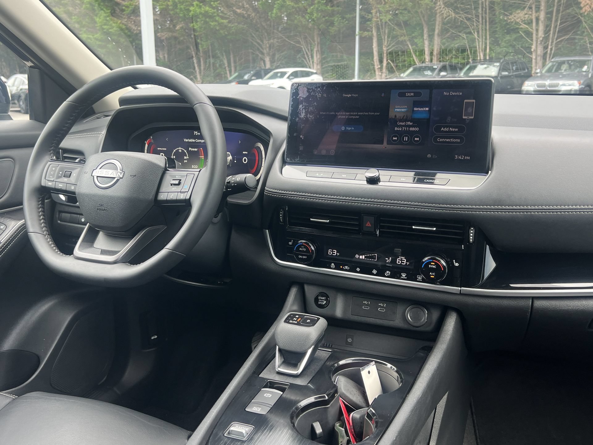Certified 2026 Nissan Rogue SL FWD image 5