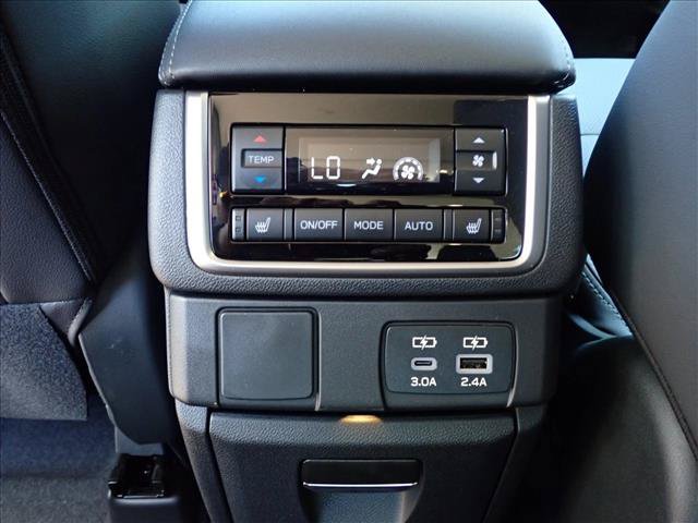New 2026 Subaru Ascent Limited AWD/4WD image 10