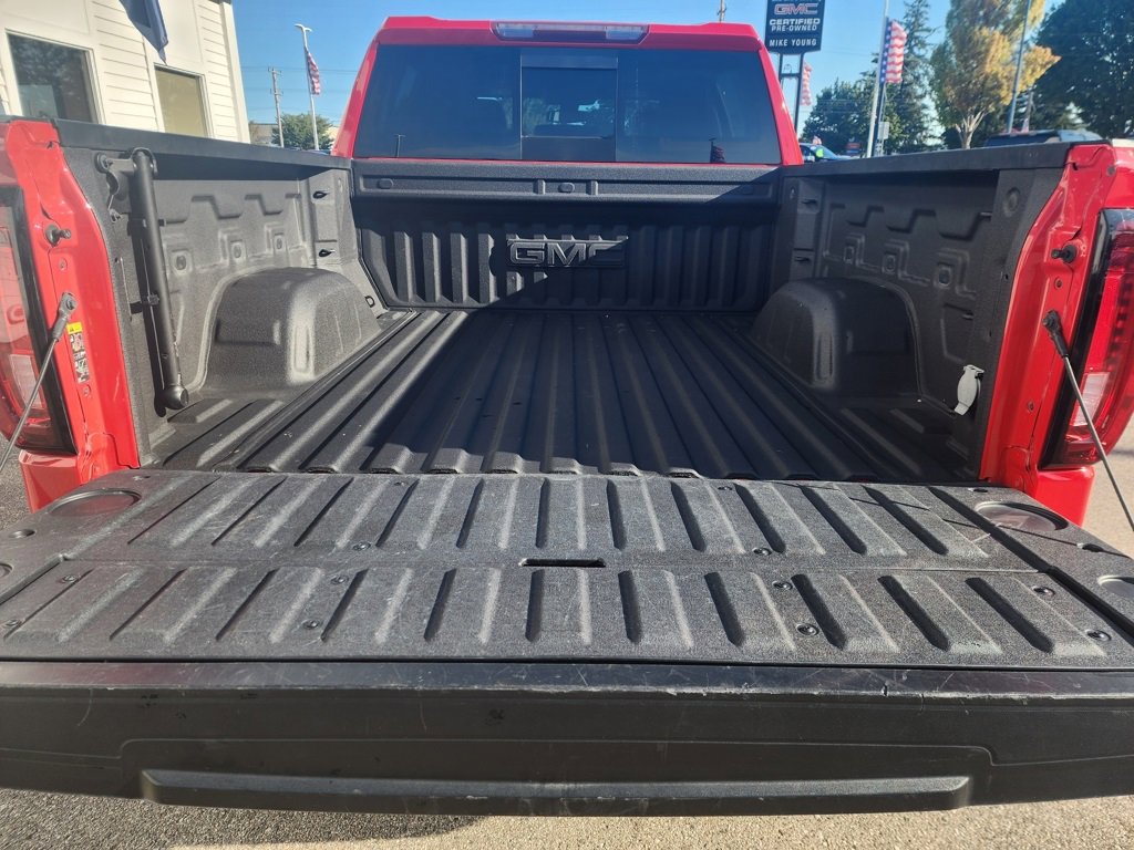 Used 2022 GMC Sierra 1500 SLT w/ SLT Premium Plus Package image 10