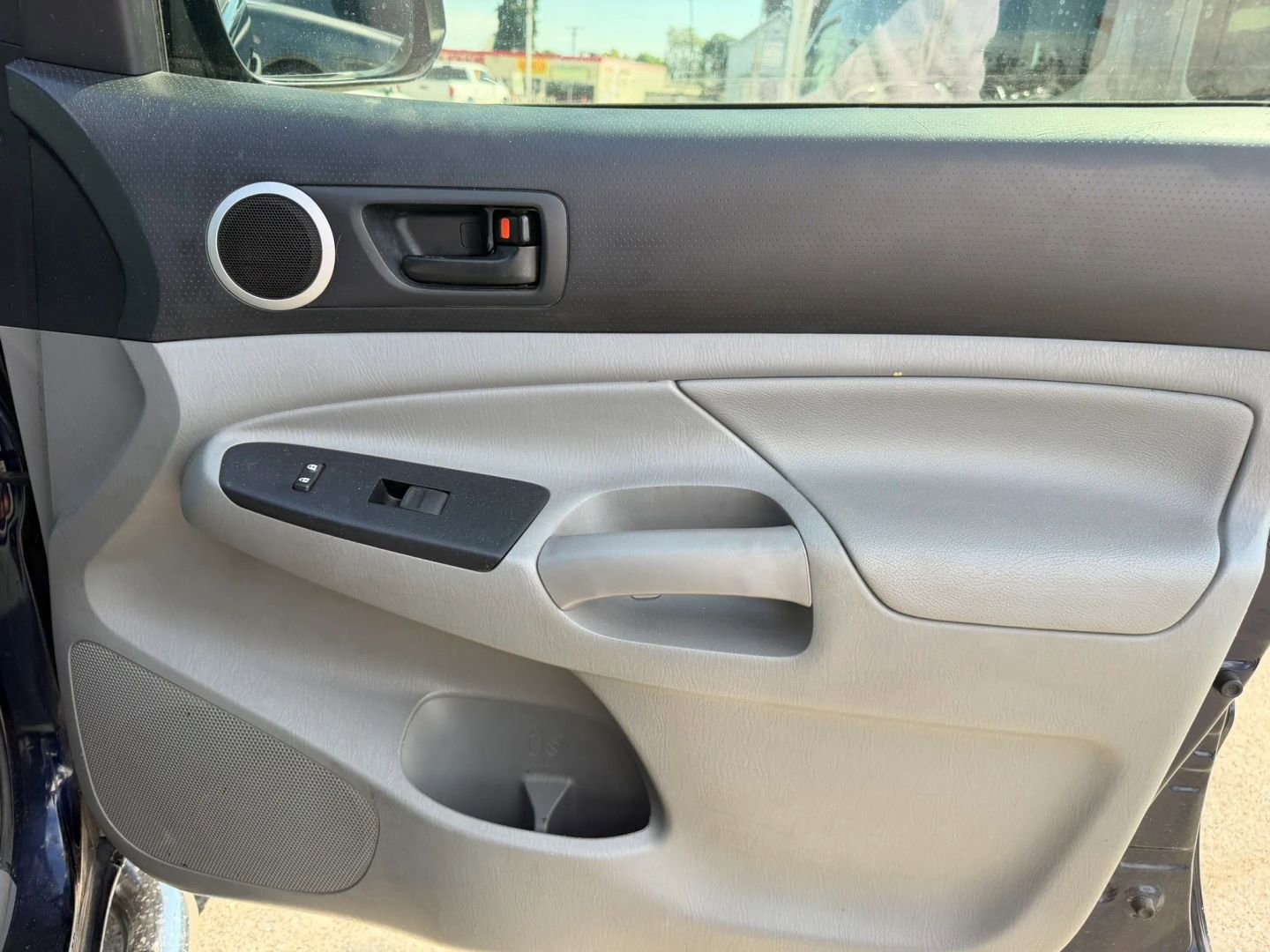 Used 2013 Toyota Tacoma 4x4 Double Cab w/ TRD Off-Road Pkg image 14