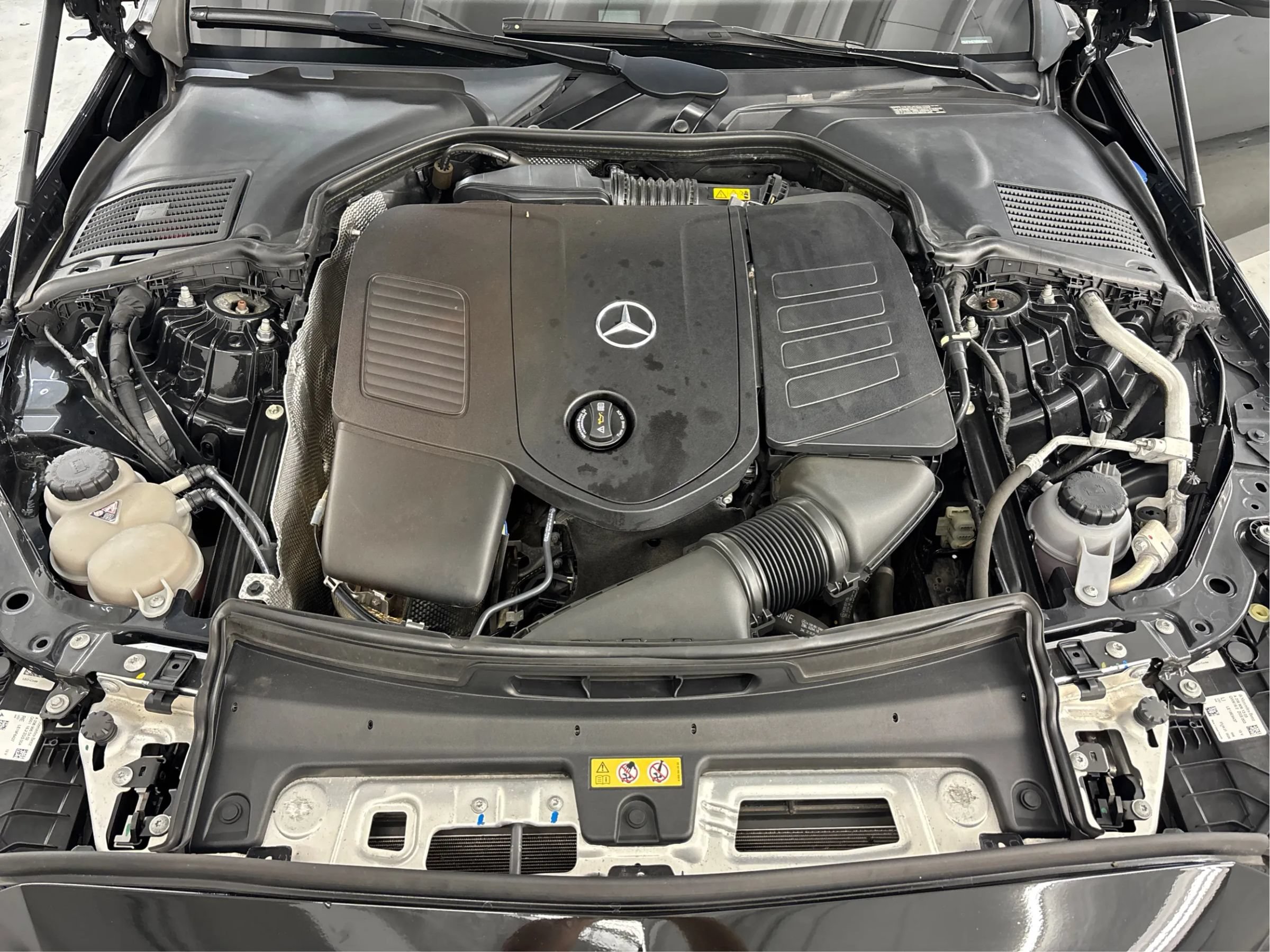 Used 2022 Mercedes-Benz C 300 4MATIC Sedan image 29