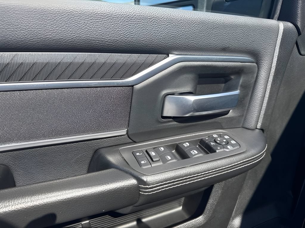 Used 2025 RAM 2500 Big Horn AWD/4WD image 22