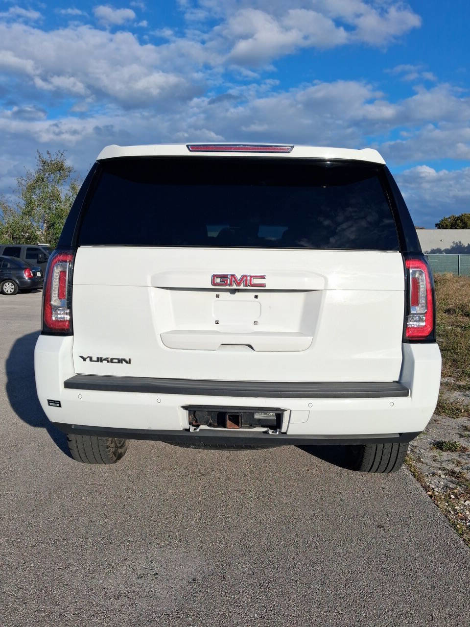 Used 2017 GMC Yukon SLE w/ Convenience Package RWD image 7