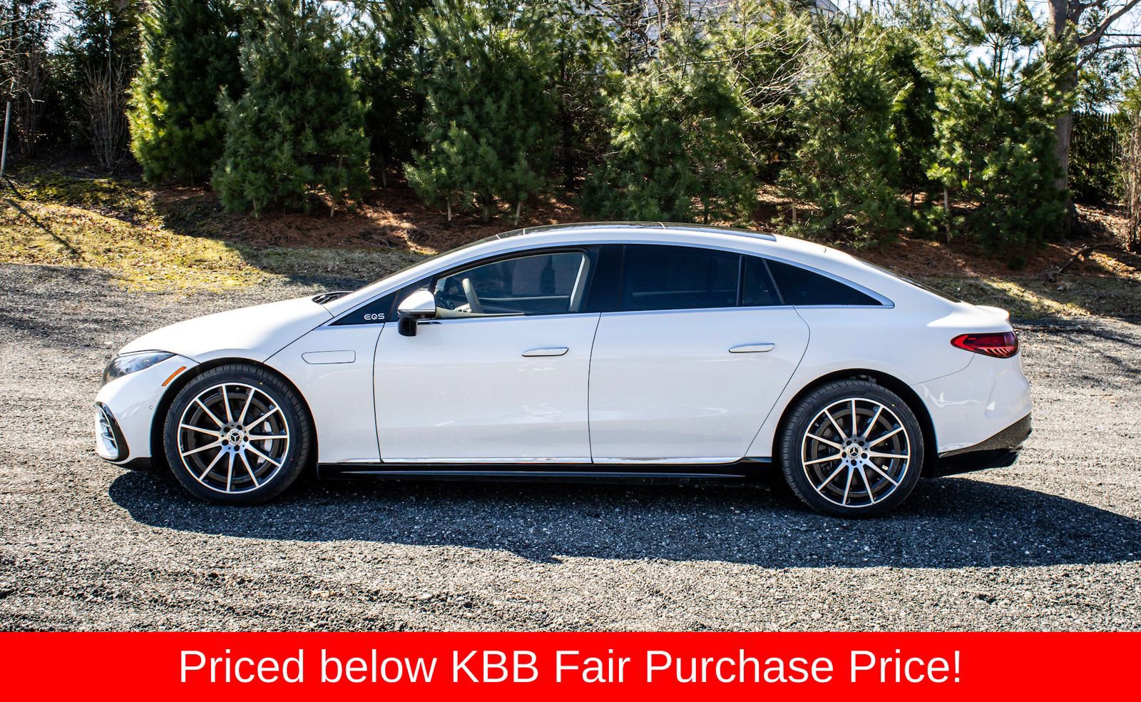 Used 2022 Mercedes-Benz EQS 450+ Sedan image 4