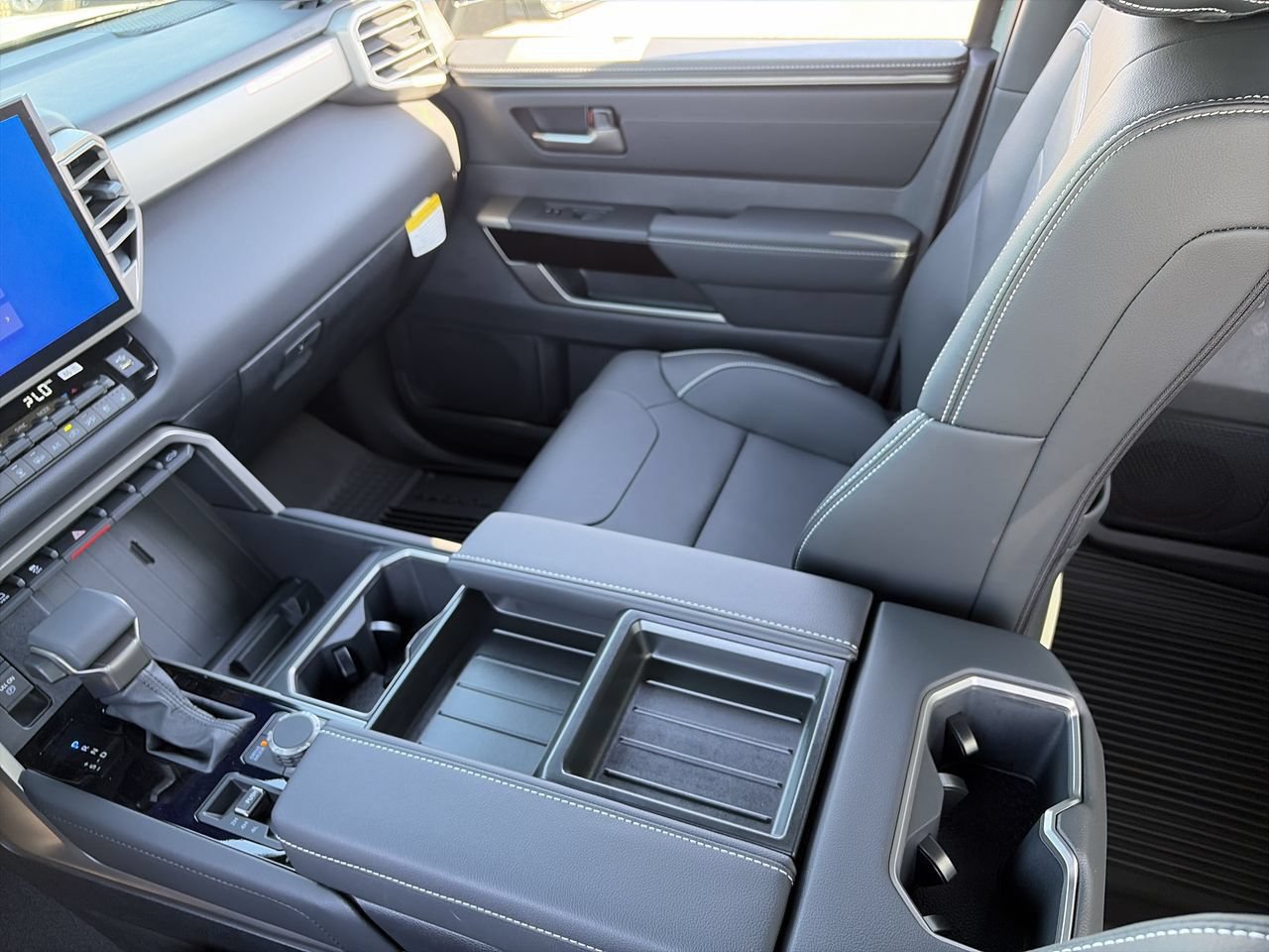New 2026 Toyota Tundra Limited AWD/4WD image 19