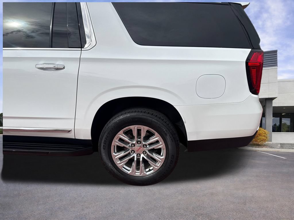 Used 2022 GMC Yukon XL SLT w/ SLT Premium Package AWD/4WD image 37
