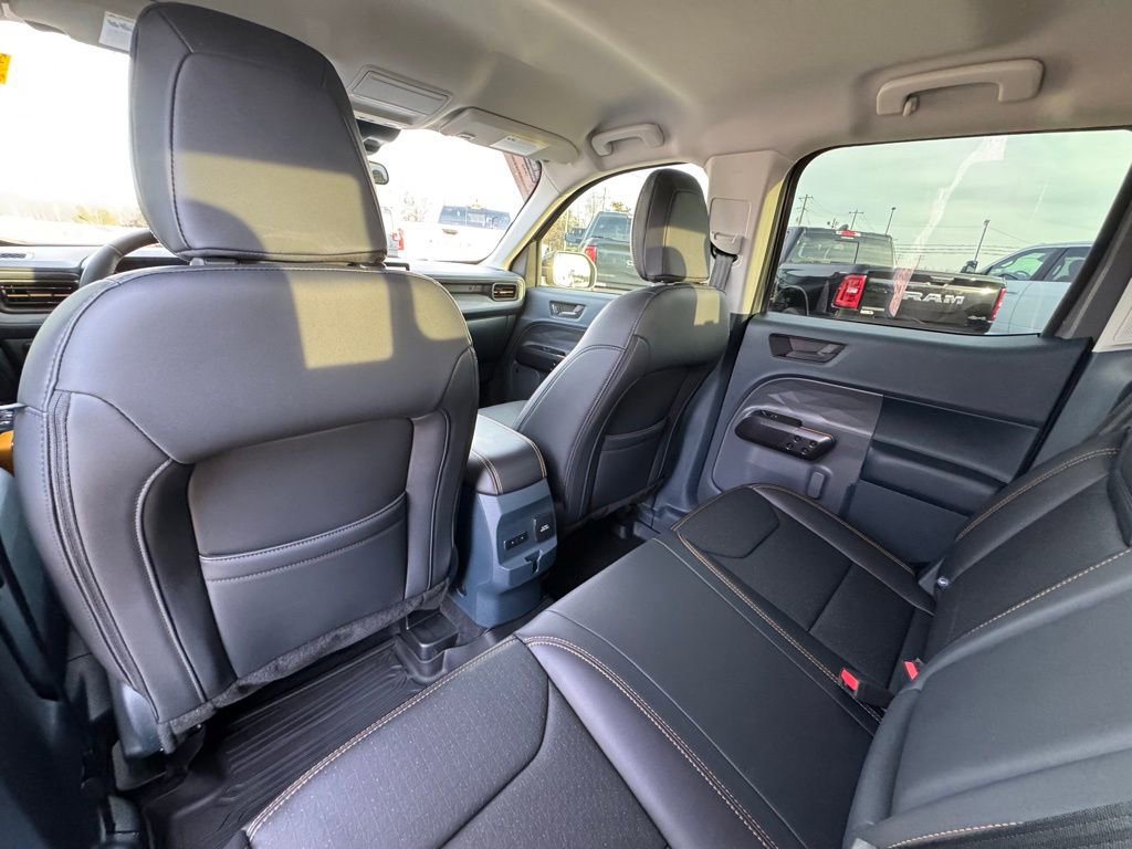 Used 2025 Ford Maverick Tremor image 12