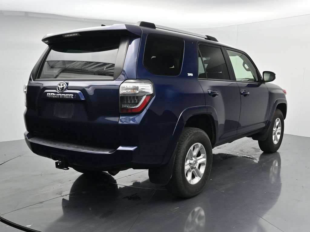 Used 2024 Toyota 4Runner SR5 AWD/4WD image 7