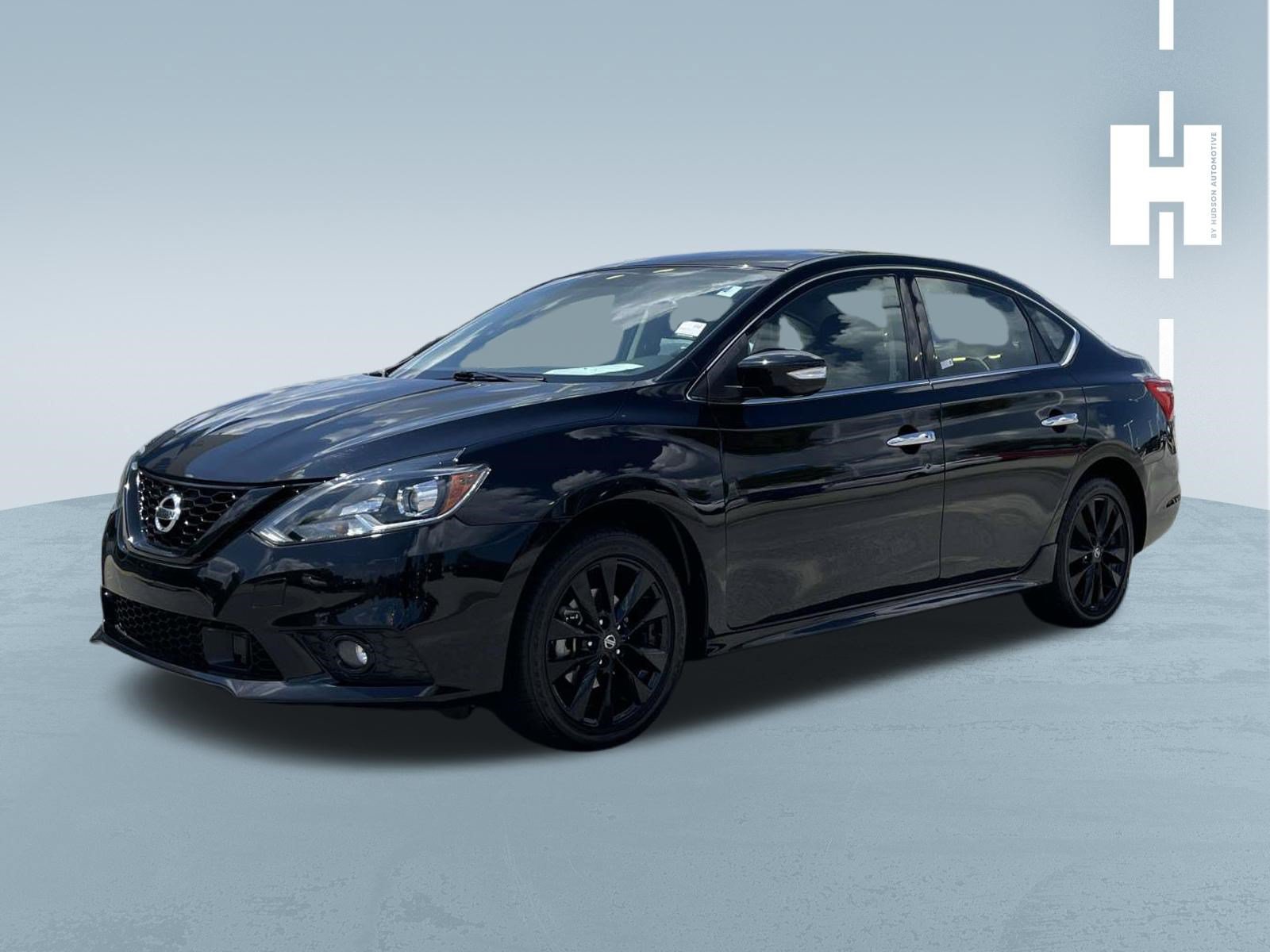 Used 2018 Nissan Sentra SR w/ Technology Package FWD image 3