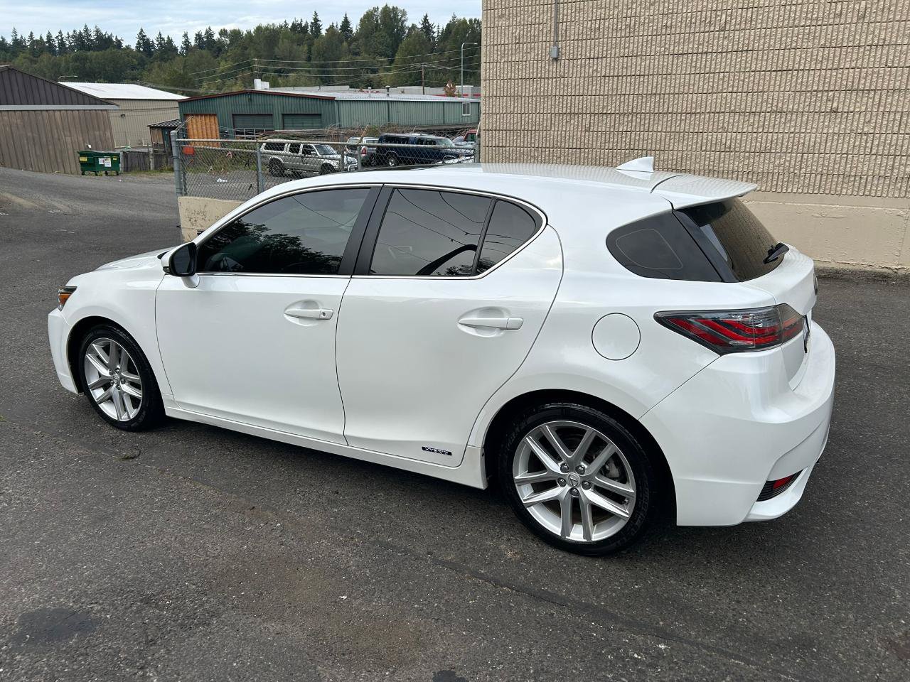 Used 2014 Lexus CT 200h FWD image 7