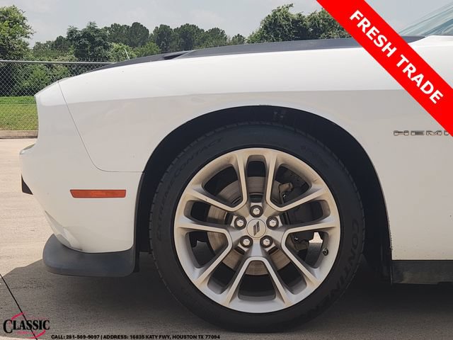 Used 2020 Dodge Challenger R/T RWD image 8