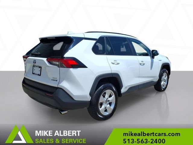 Used 2021 Toyota RAV4 XLE AWD/4WD image 7