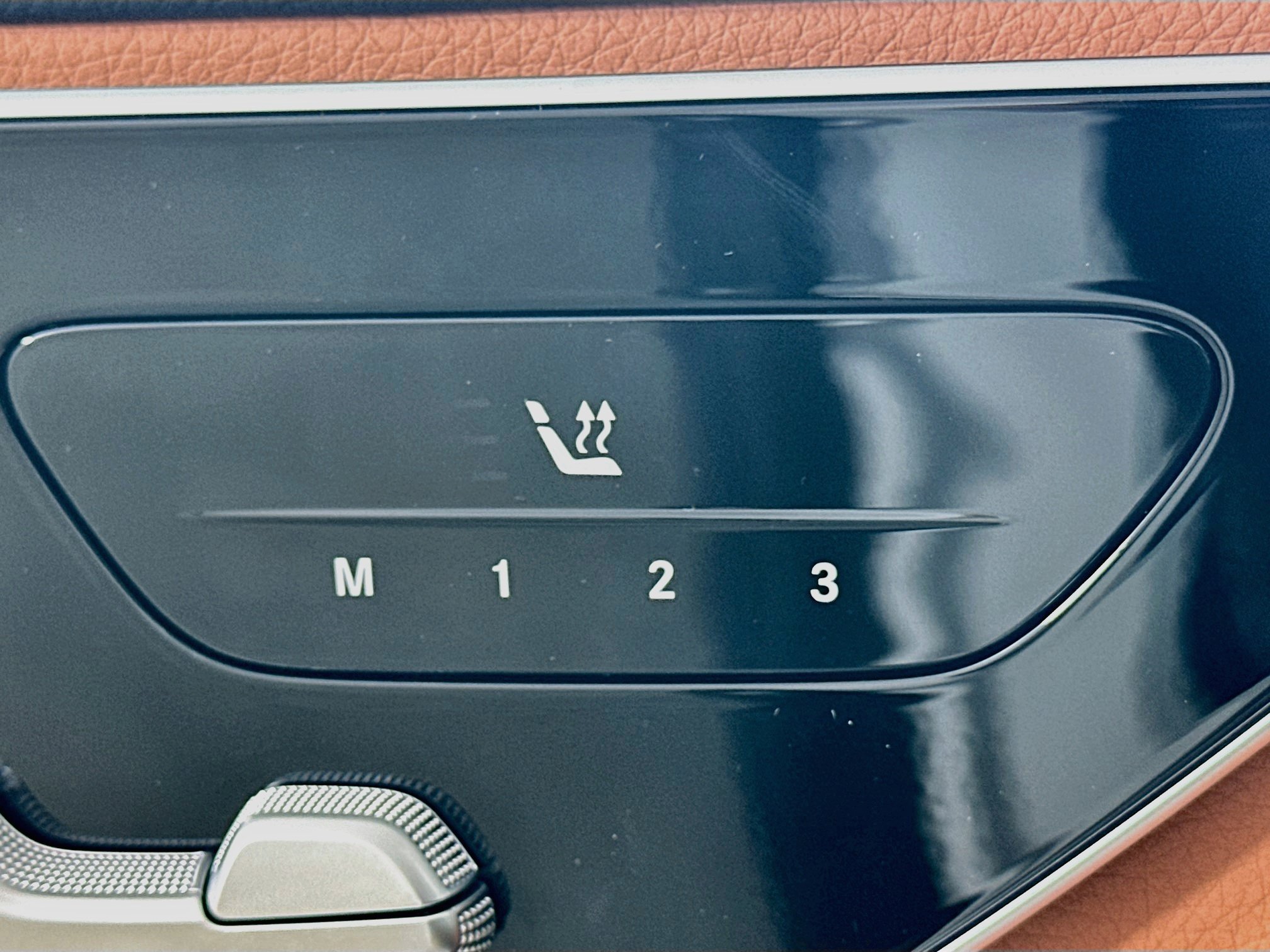 Certified 2026 Mercedes-Benz C 300 4MATIC Sedan image 26