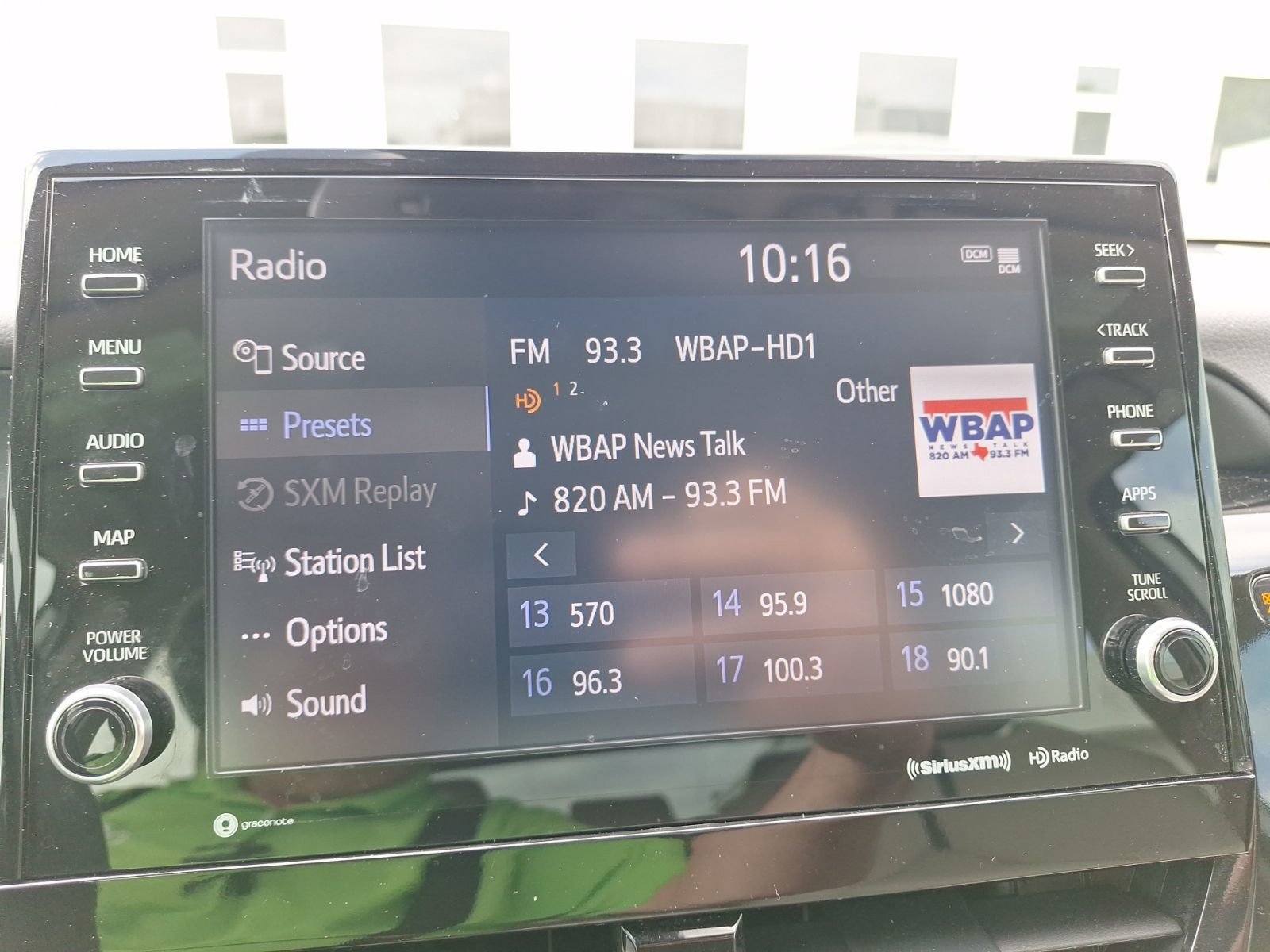 Used 2024 Toyota Camry XLE w/ Cold Weather Package image 23