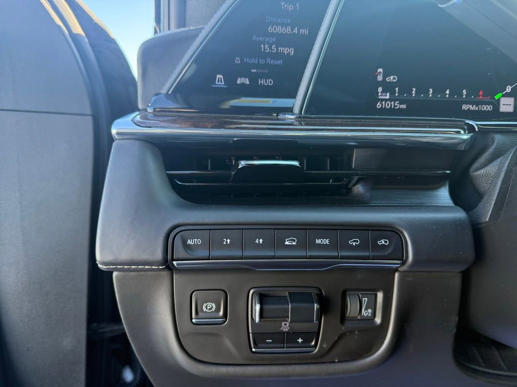 Used 2022 Cadillac Escalade ESV Sport Platinum w/ LPO, Floor Liner Package image 21