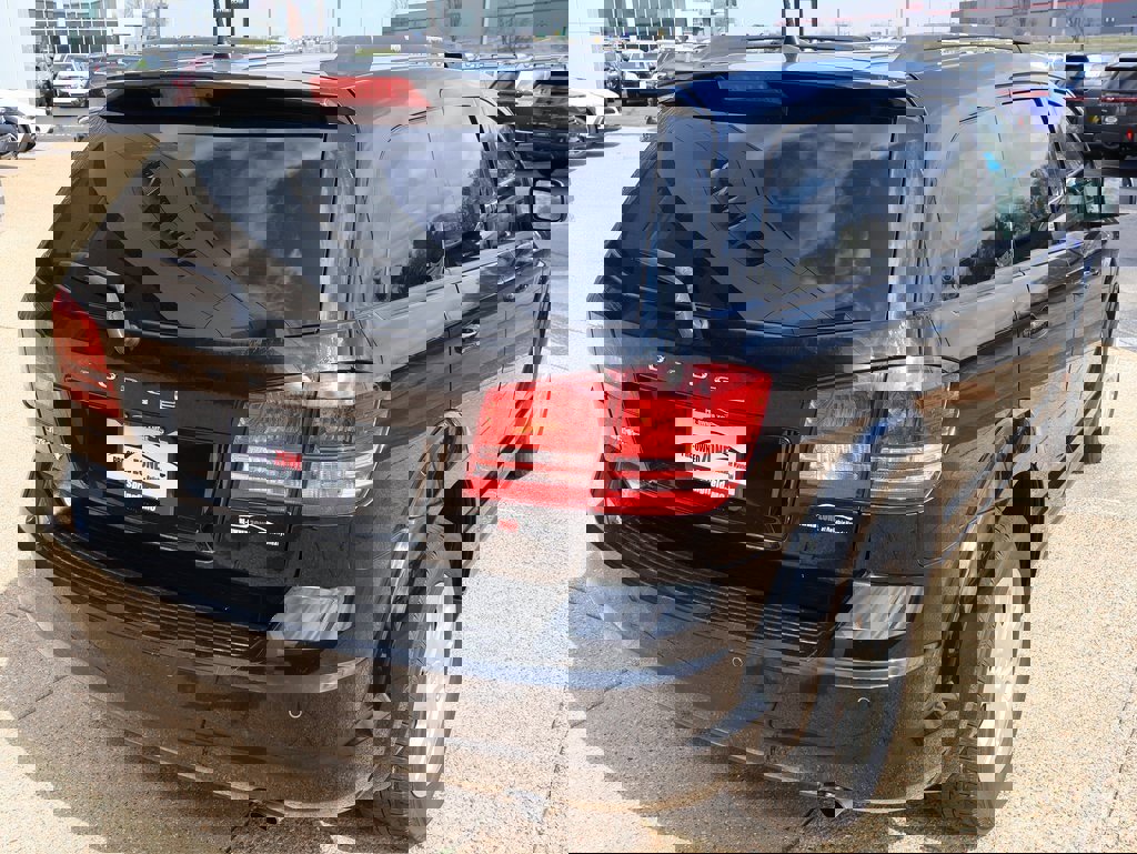 Used 2020 Dodge Journey SE w/ SE Popular Equipment Group image 6