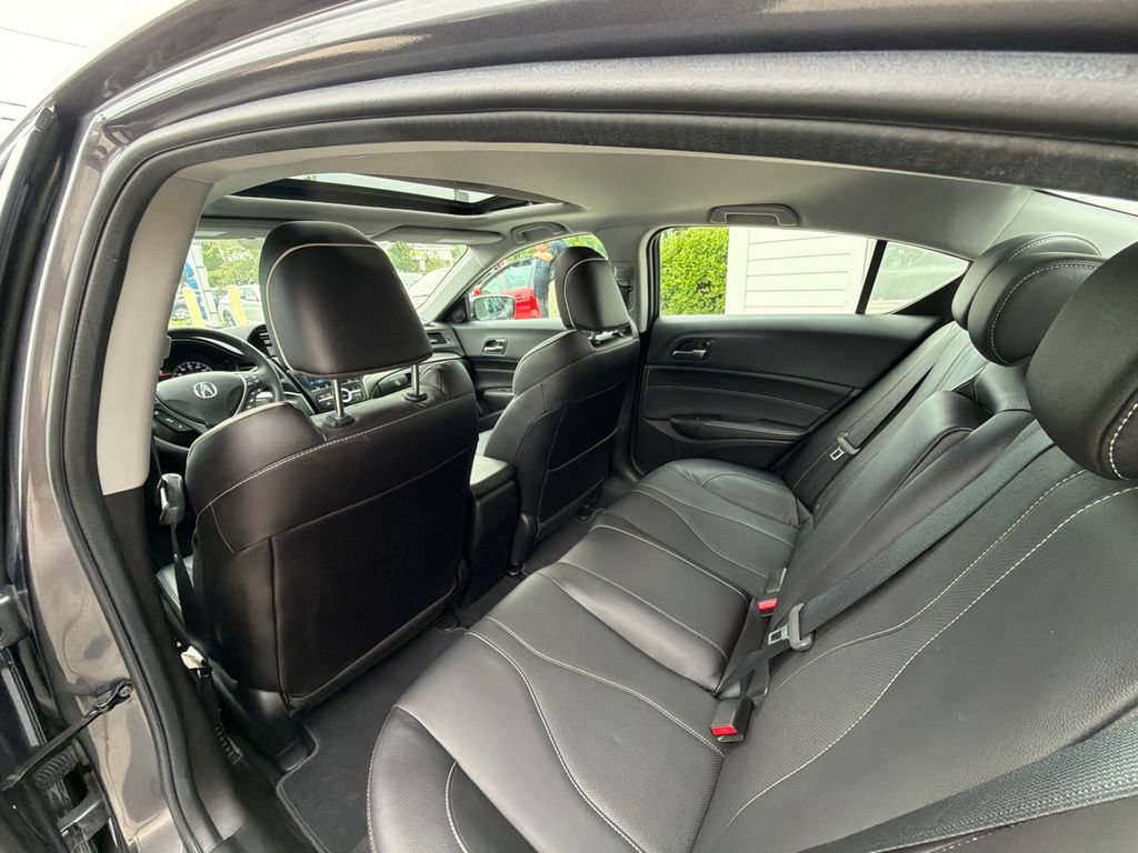 Used 2020 Acura ILX FWD image 30