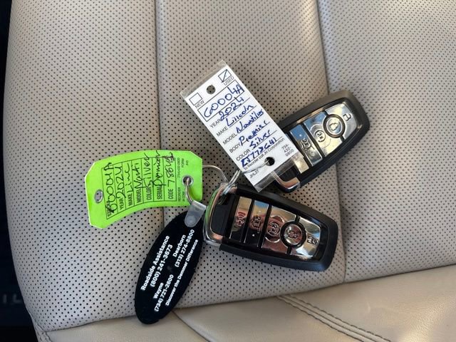 Certified 2024 Lincoln Nautilus Premier w/ Equipment Group 102A image 34