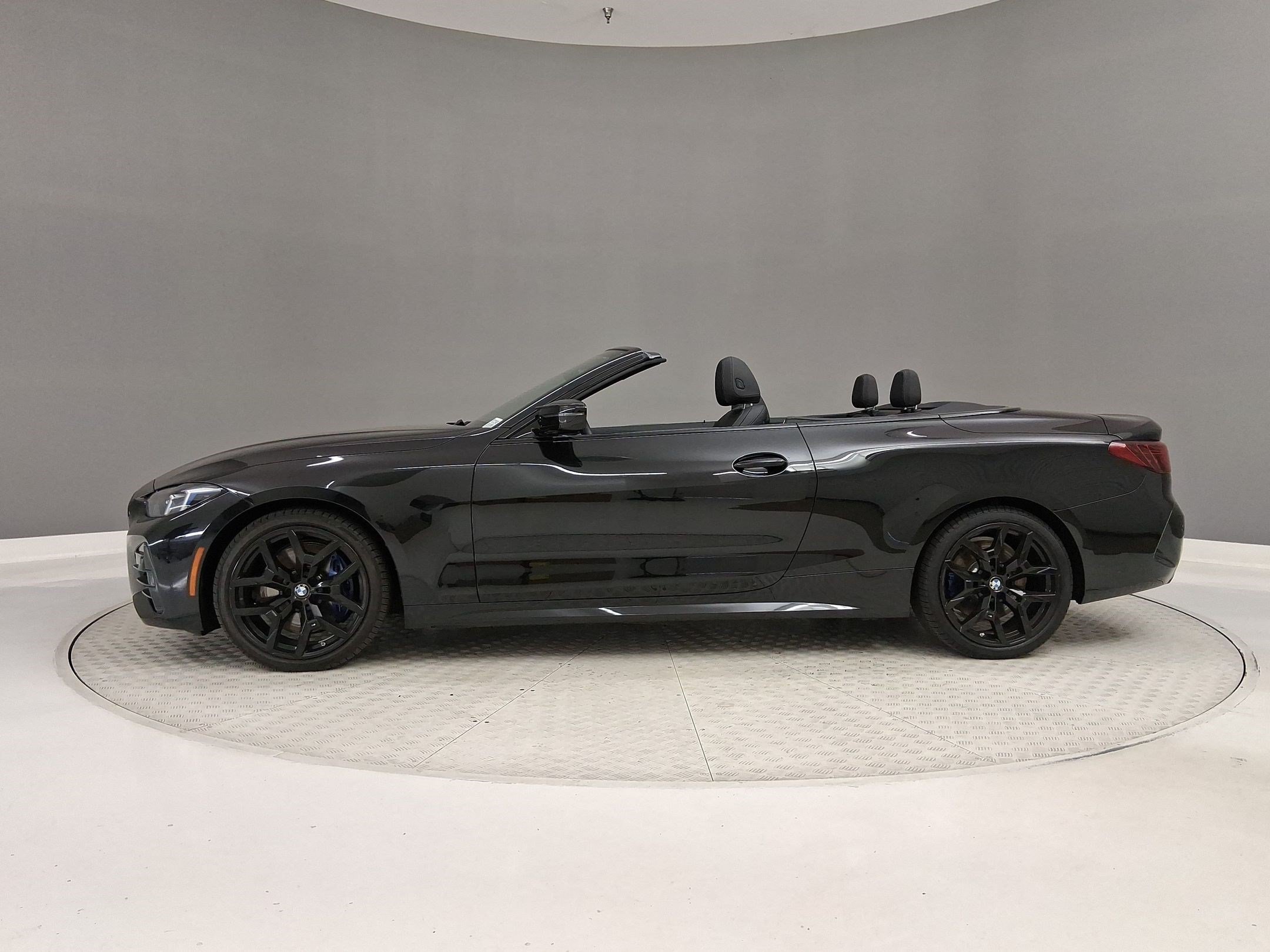 Used 2025 BMW 440i xDrive Convertible AWD/4WD image 2