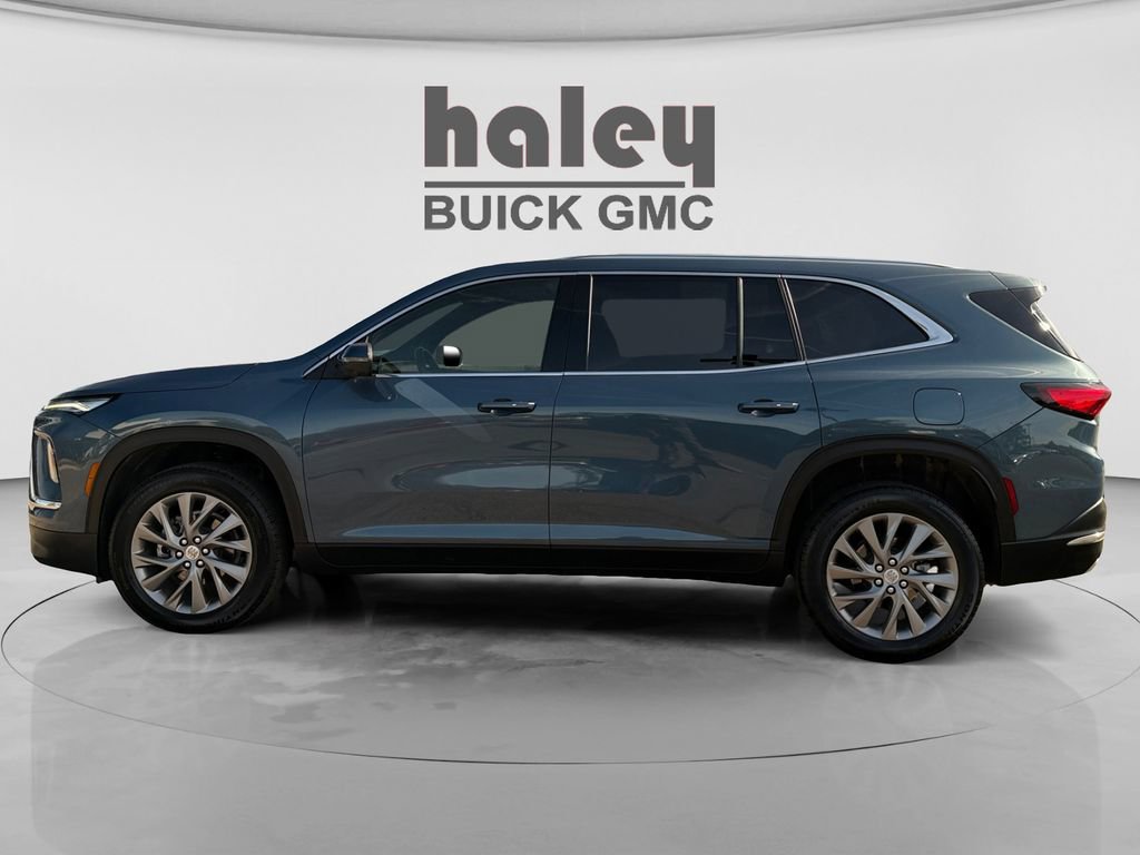 Used 2025 Buick Enclave Preferred image 2