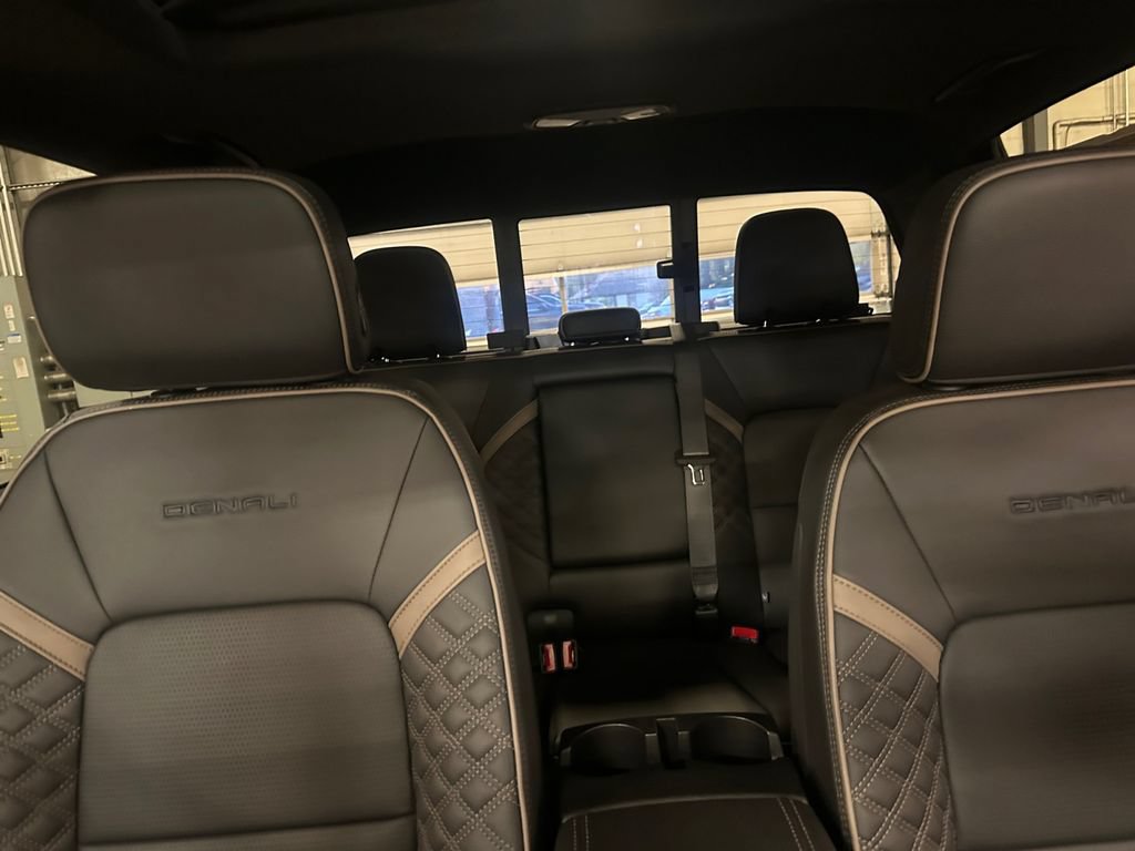 Certified 2026 GMC Canyon Denali AWD/4WD image 35