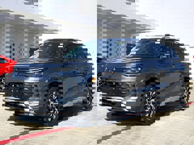 New 2025 Volkswagen Tiguan S video 2