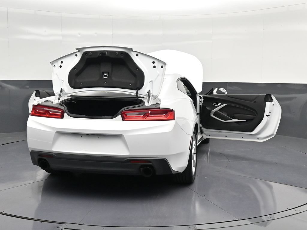 Used 2018 Chevrolet Camaro LS RWD image 39