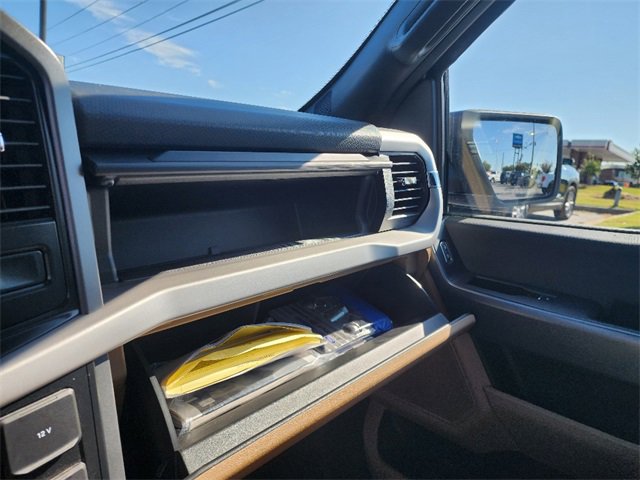 Used 2022 Ford F150 XLT w/ XTR Package image 28