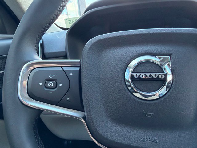 New 2026 Volvo XC40 B5 Ultra w/ Protection Package Premier AWD/4WD image 23