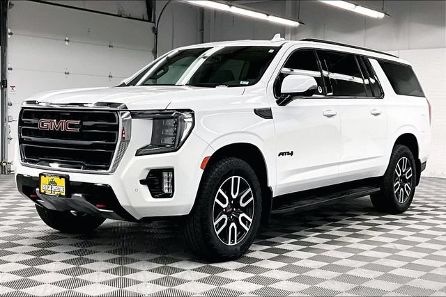 Used 2024 GMC Yukon XL AT4 AWD/4WD image 13