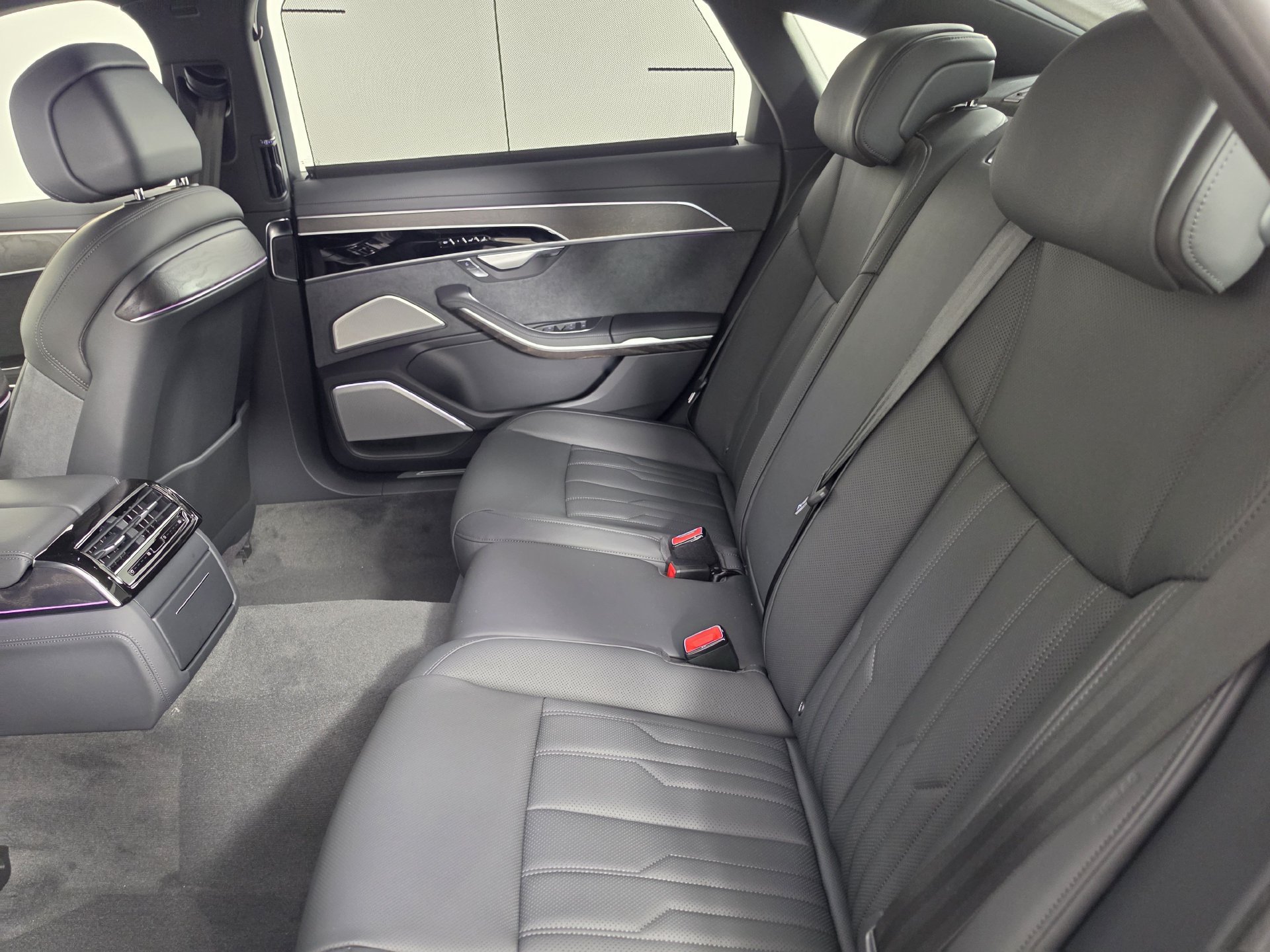 New 2026 Audi A8 L 3.0T AWD/4WD image 36