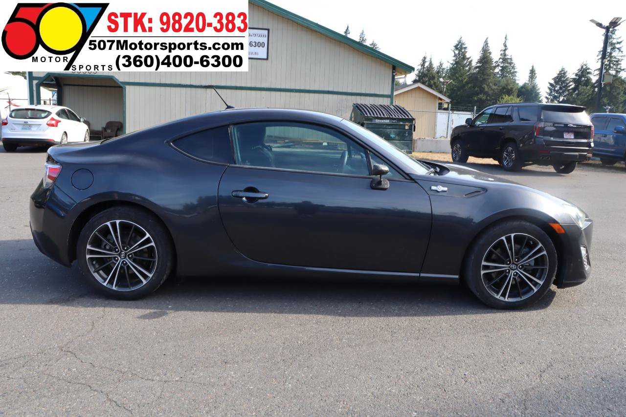 Used 2013 Scion FR-S RWD image 9