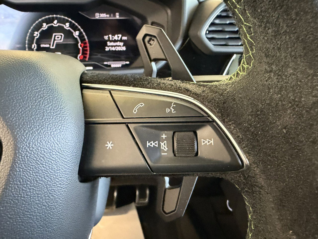 Used 2022 Lamborghini Urus image 21