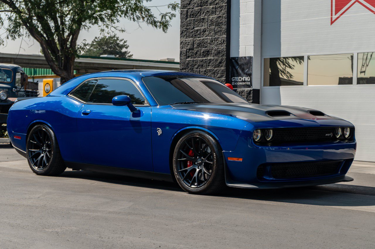 Used 2019 Dodge Challenger SRT Hellcat w/ Laguna Leather Package RWD image 51