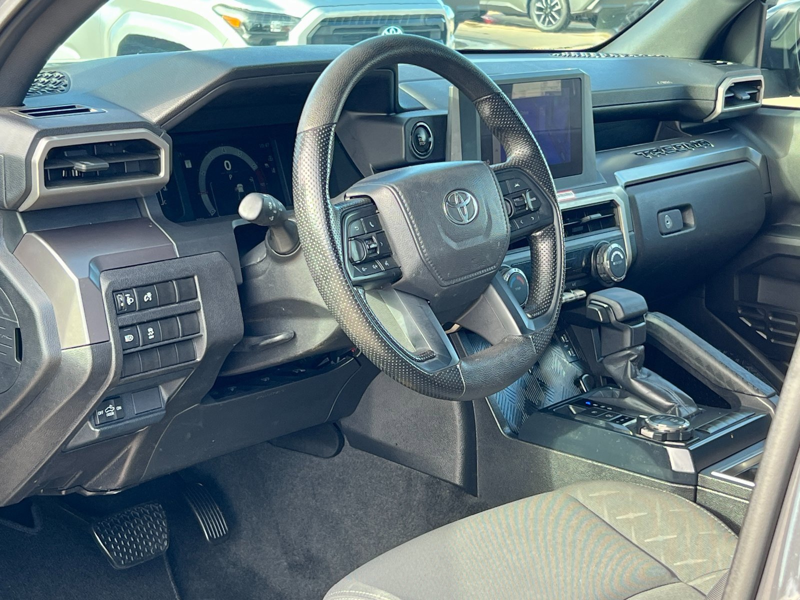 Used 2025 Toyota Tacoma SR5 image 14