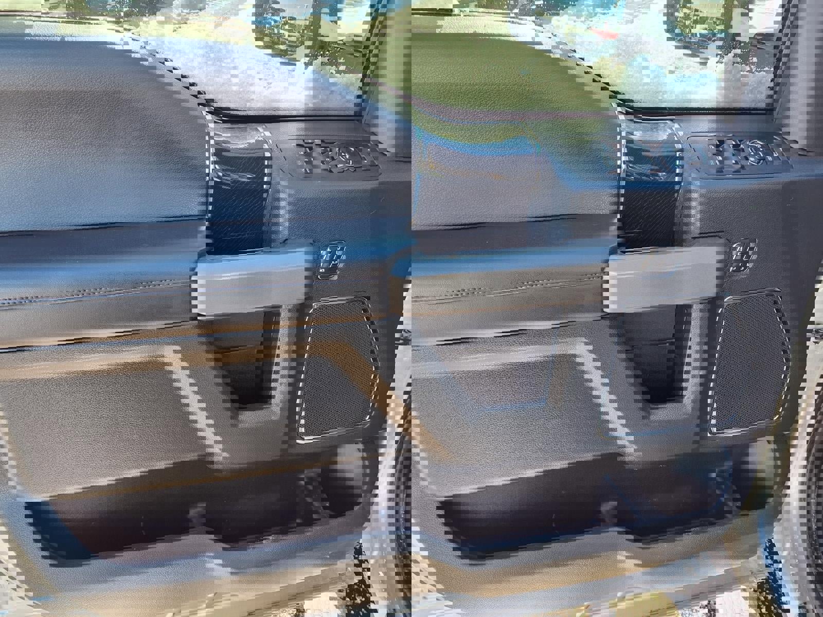 Used 2022 Ford F450 Platinum w/ Snow Plow Prep Package image 13