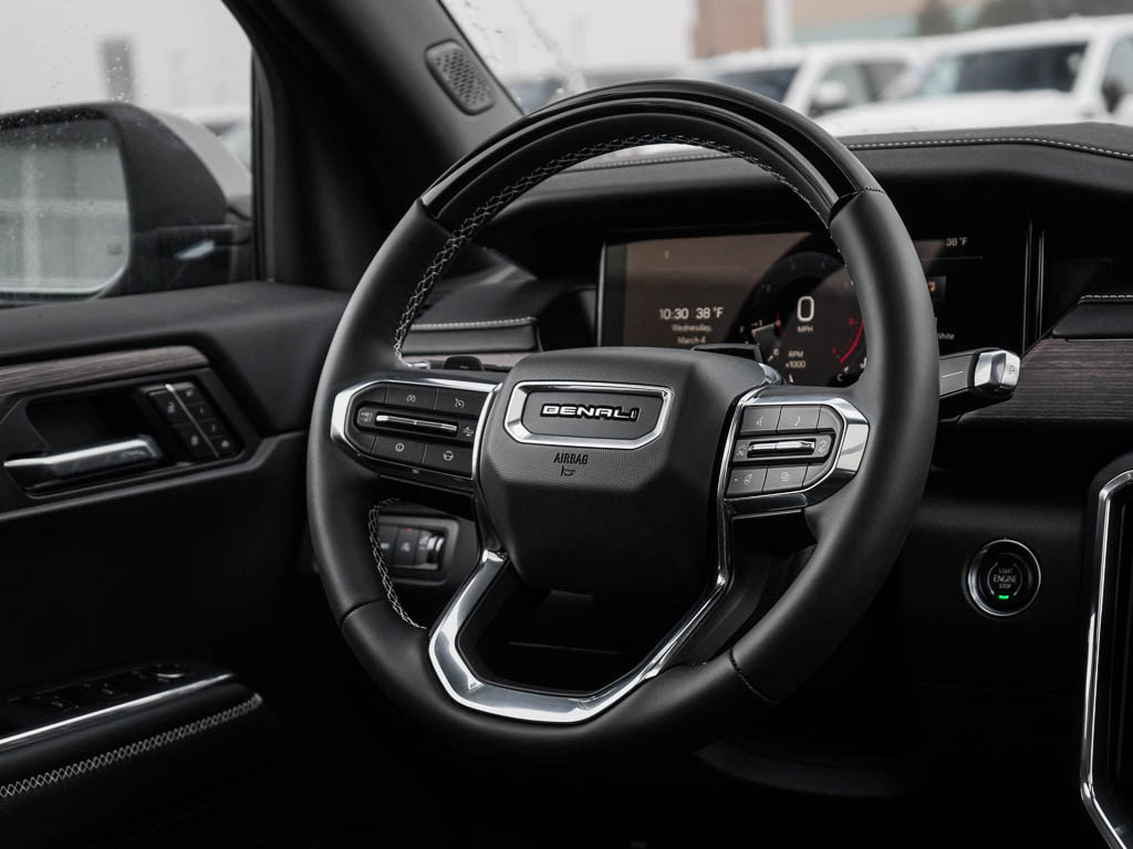 New 2026 GMC Acadia Denali w/ Super Cruise Package AWD/4WD image 17