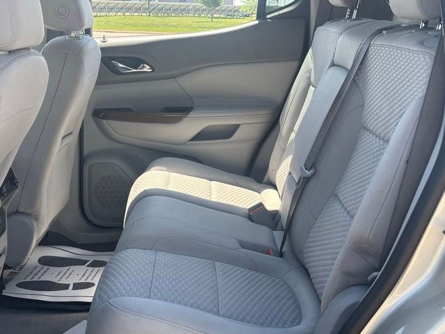 Used 2017 GMC Acadia SLE AWD/4WD image 28