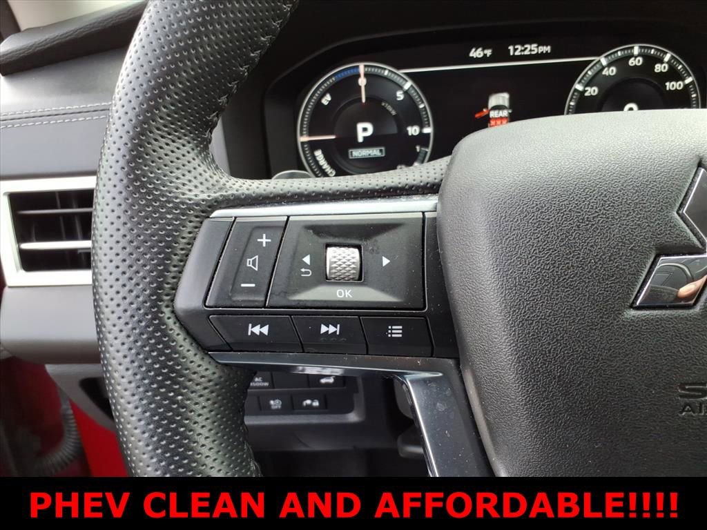 Used 2023 Mitsubishi Outlander SEL 40th Anniversary AWD/4WD image 18