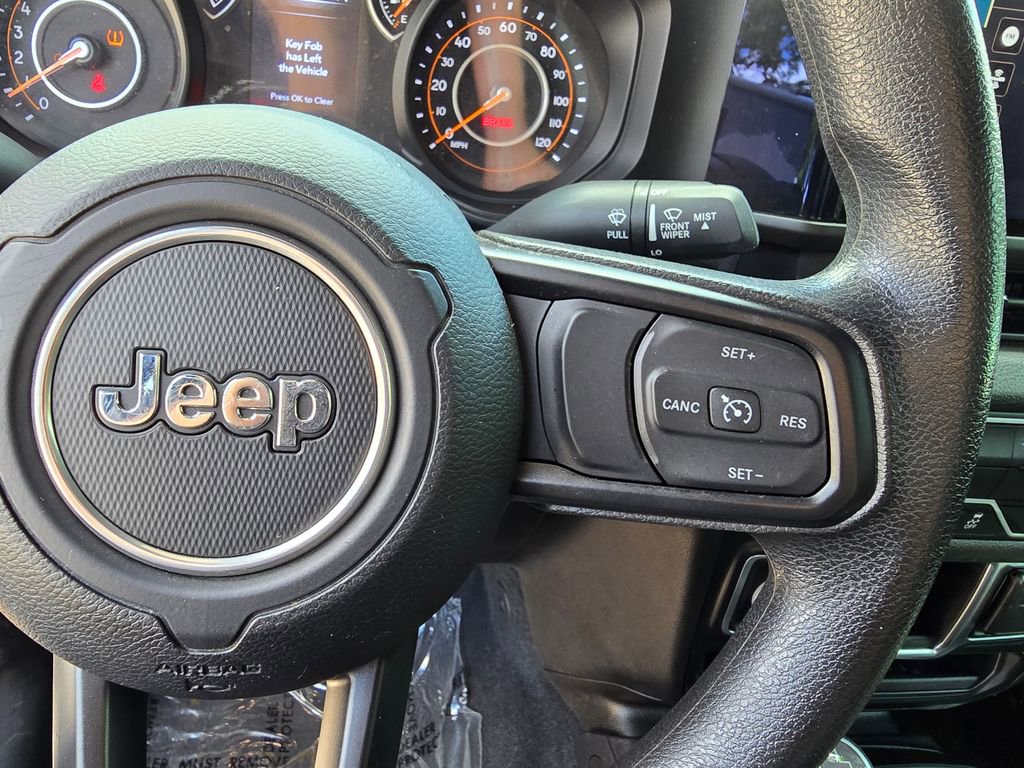 Certified 2024 Jeep Gladiator Sport image 17