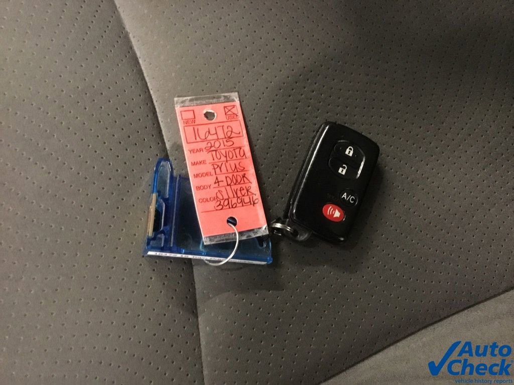 Used 2015 Toyota Prius Three w/ Solar Roof Package image 54