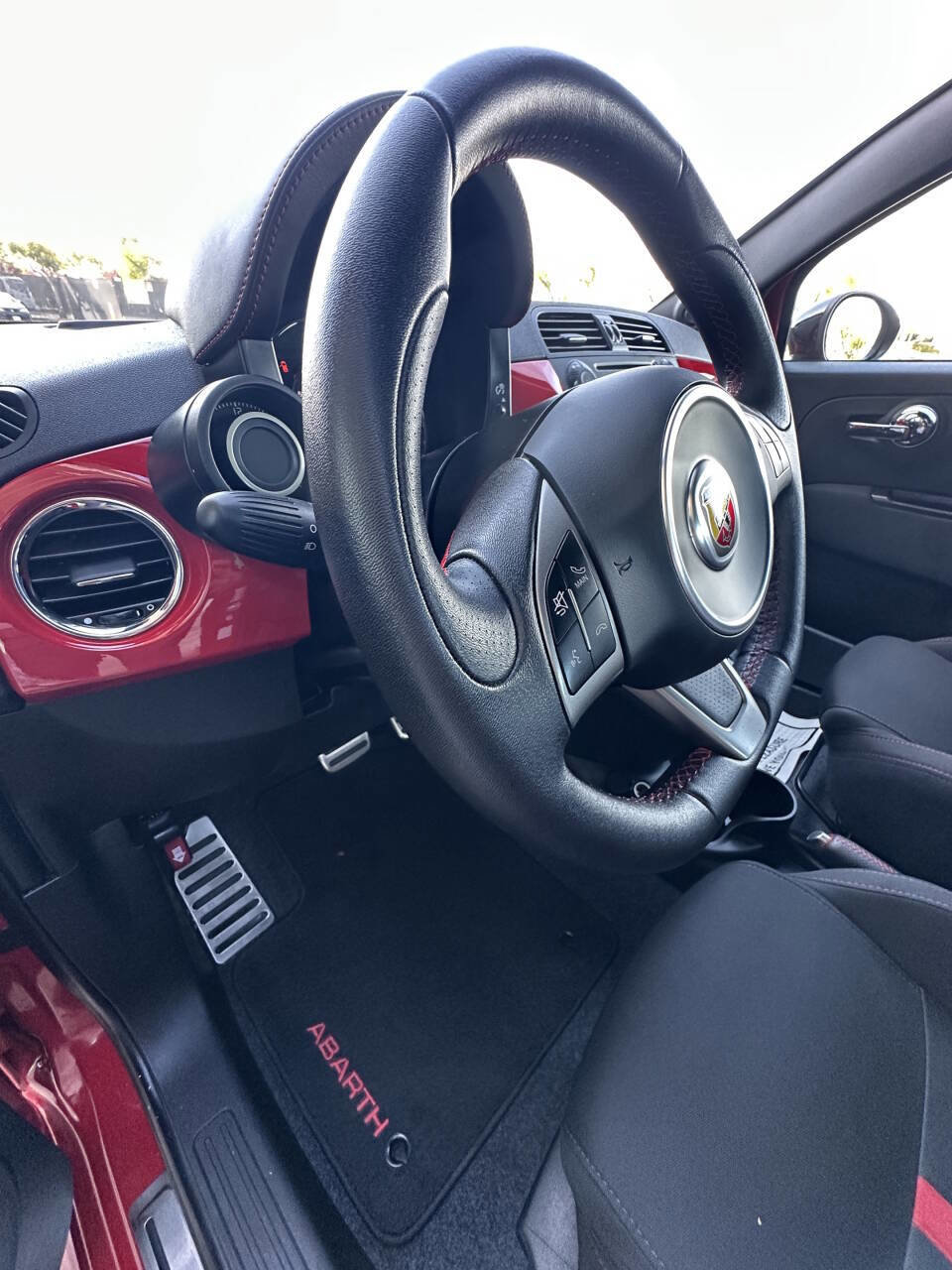 Used 2015 FIAT 500 Abarth w/ Mopar Scorpion Package FWD image 10