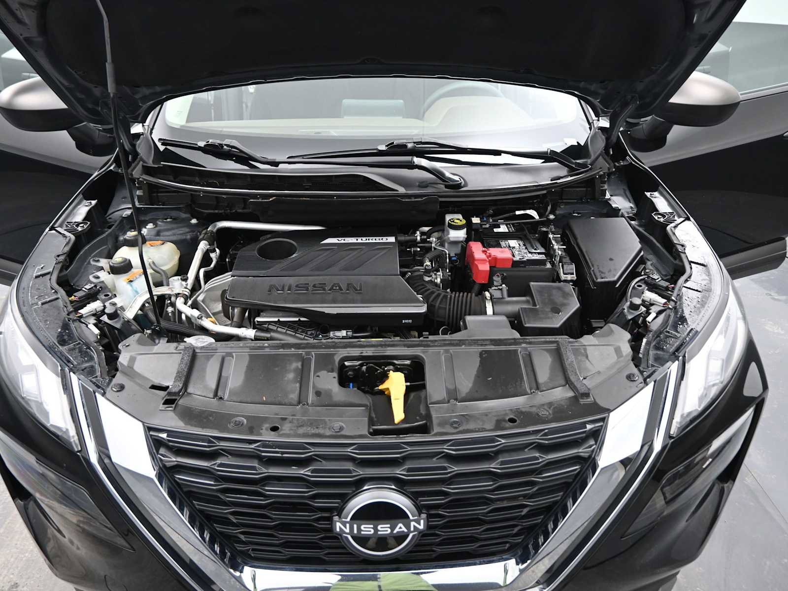 Used 2023 Nissan Rogue S image 21