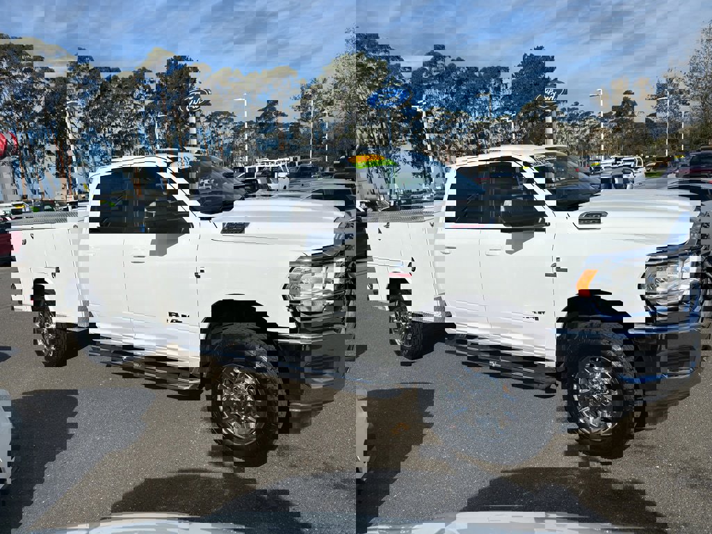 Used 2022 RAM 3500 Big Horn image 24