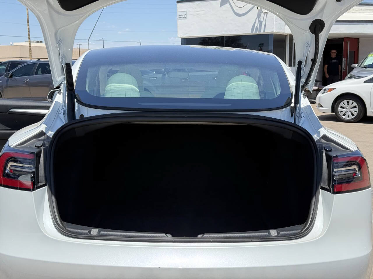 Used 2023 Tesla Model 3 Standard Range RWD image 4