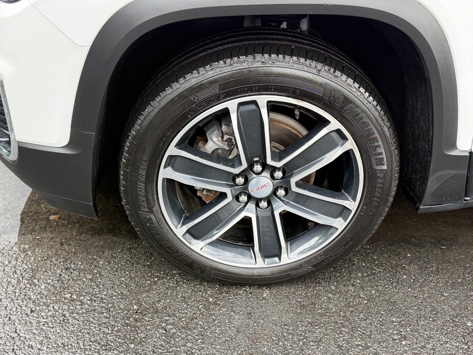 Used 2023 GMC Acadia SLT w/ Preferred Package AWD/4WD image 9