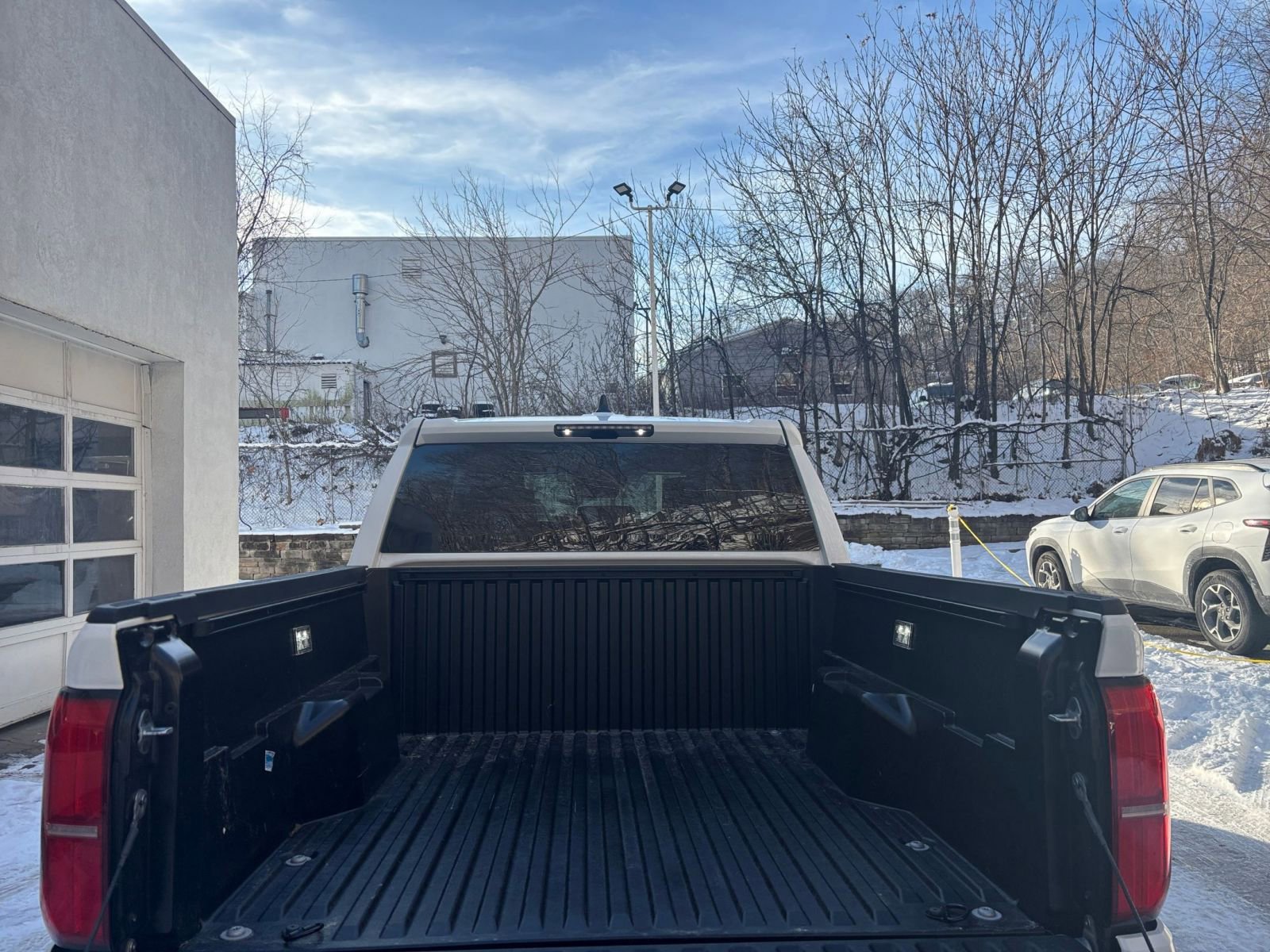 Used 2025 Toyota Tacoma TRD Off-Road image 30