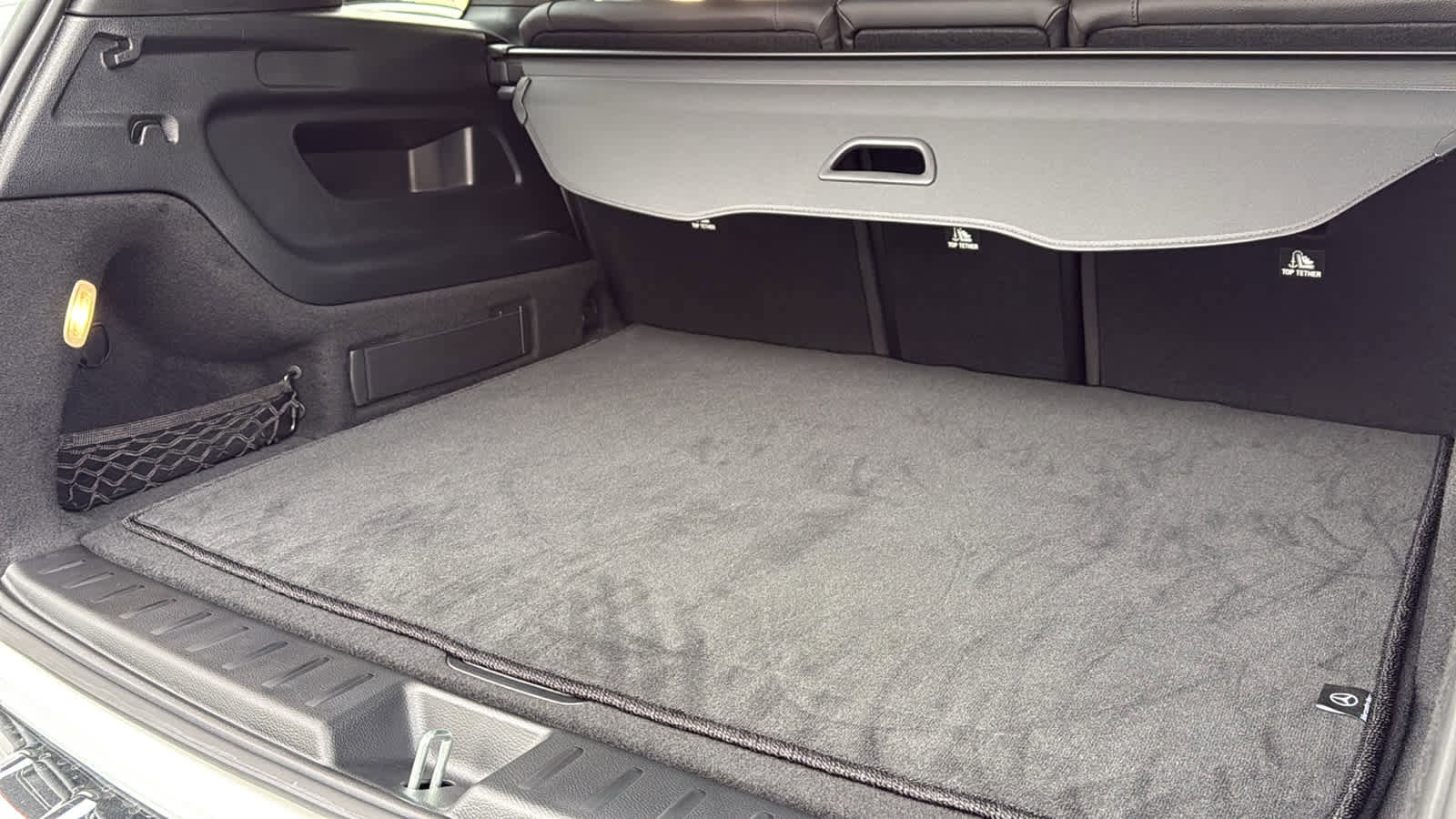 Used 2025 Mercedes-Benz GLB 250 4MATIC image 33