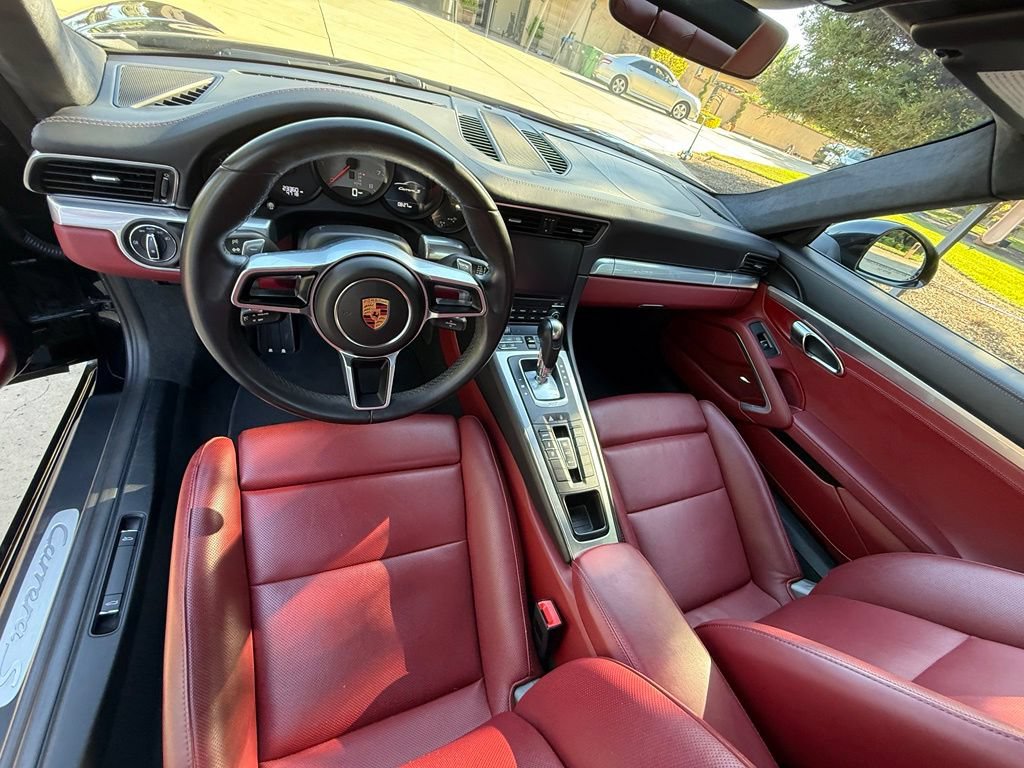 Used 2018 Porsche 911 Carrera S RWD image 24